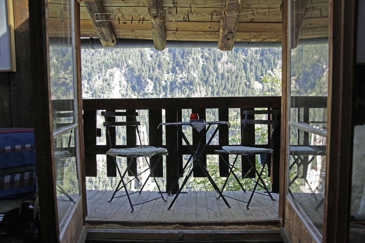 Lieu Secret Dans Les Alpes Suisses Villa Le Tretien Dış mekan fotoğraf